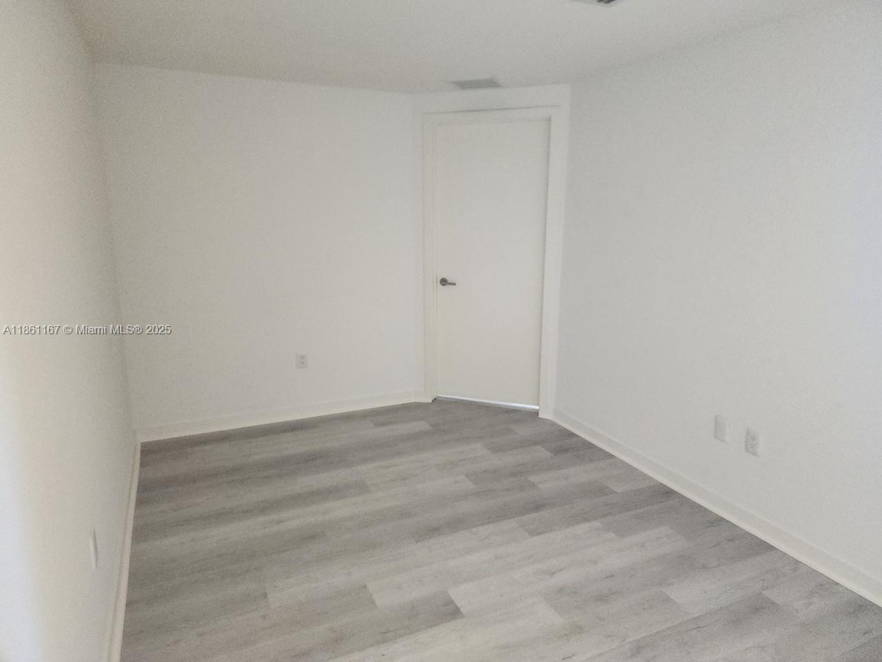 1100 MILLECENTO - Residential Lease