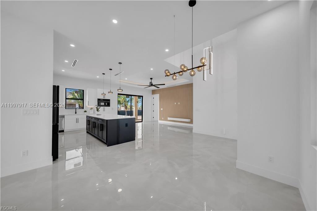 ONE BRIDGE CONSTRUCTIONS - Residential