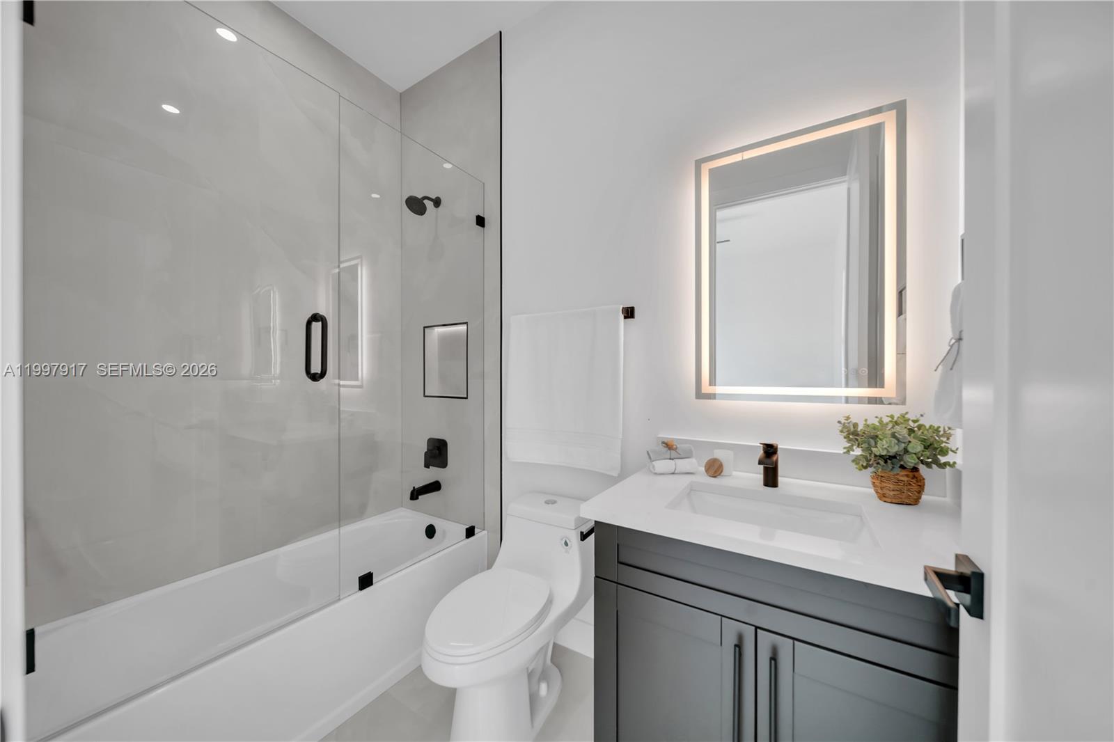 ONE BRIDGE CONSTRUCTIONS - Residential