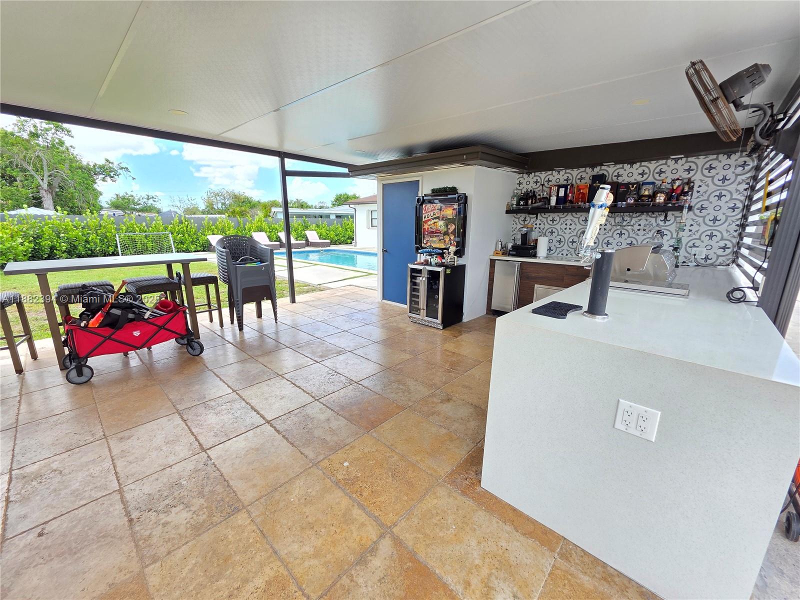 CAROL CITY GDNS 1ST ADDN - Residential