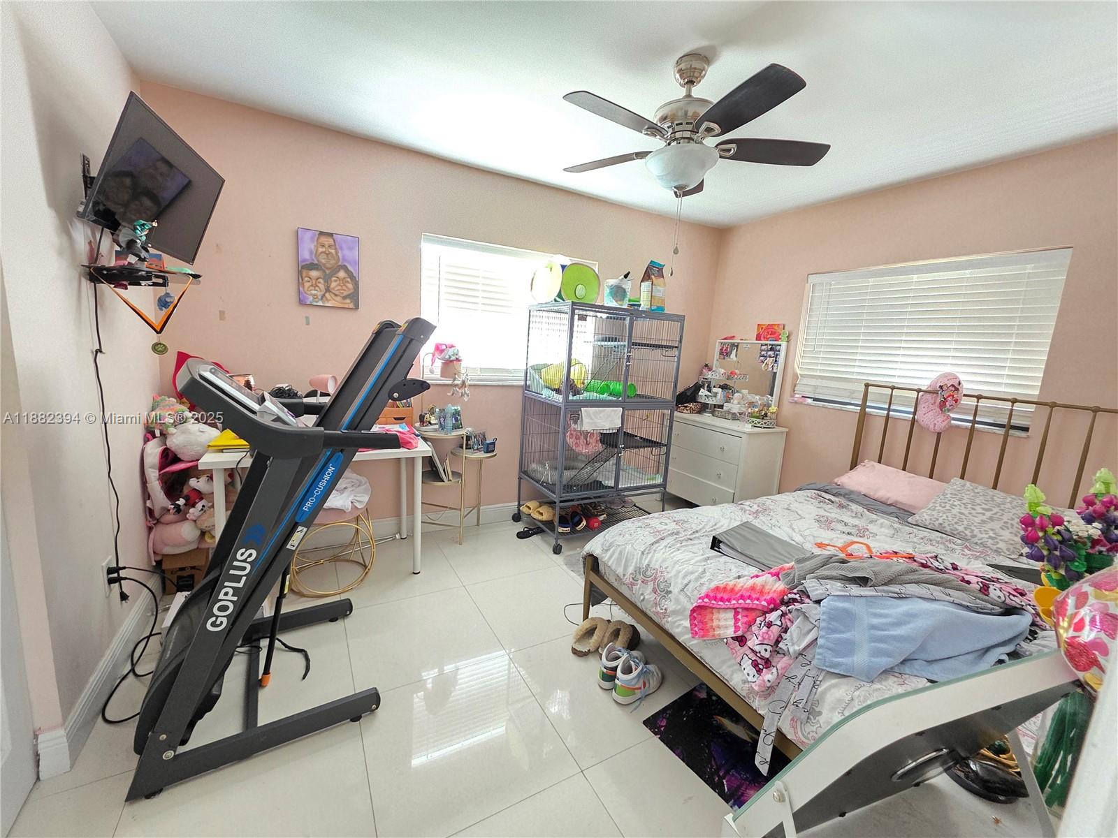 CAROL CITY GDNS 1ST ADDN - Residential