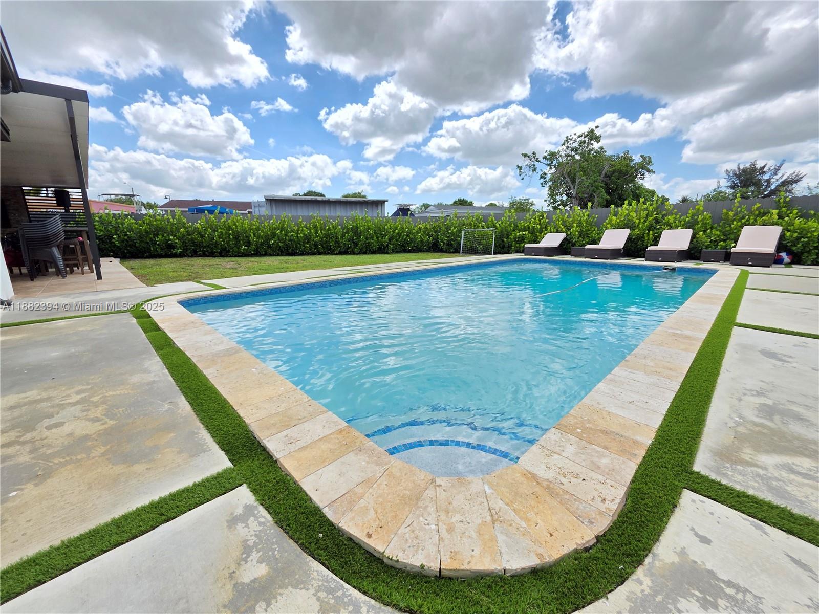 CAROL CITY GDNS 1ST ADDN - Residential