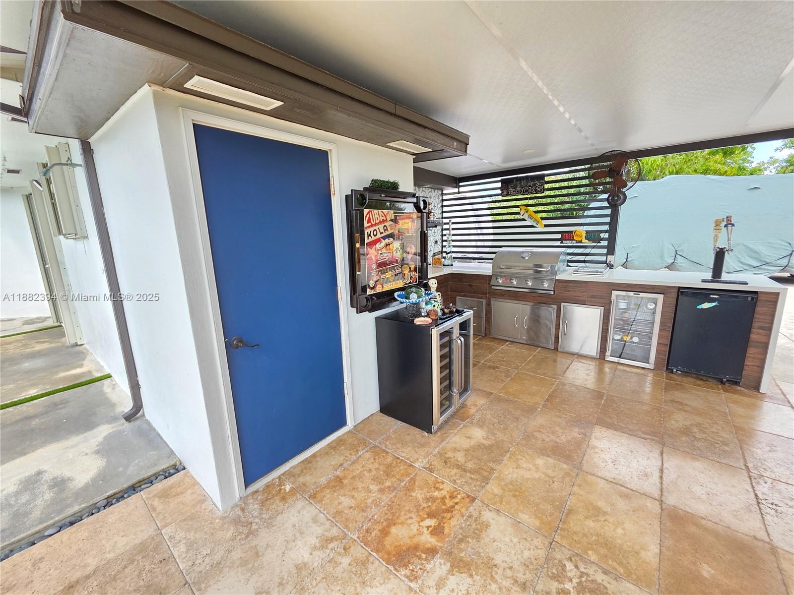 CAROL CITY GDNS 1ST ADDN - Residential