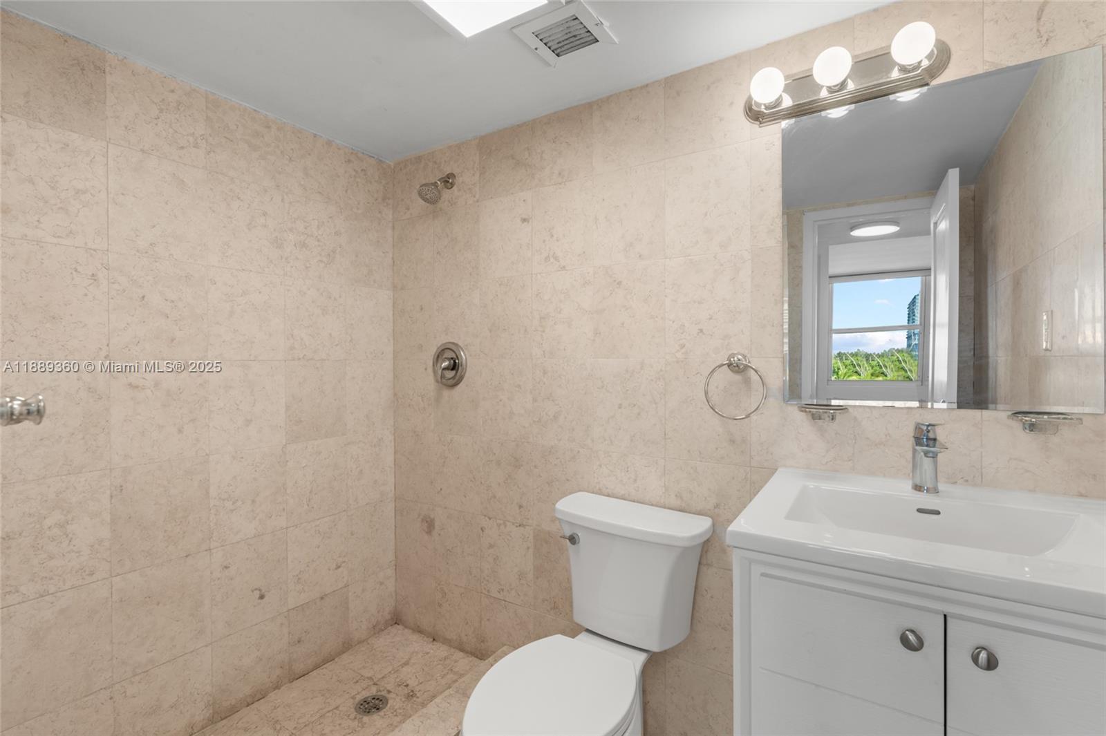 REEF WEST CONDO - Residential