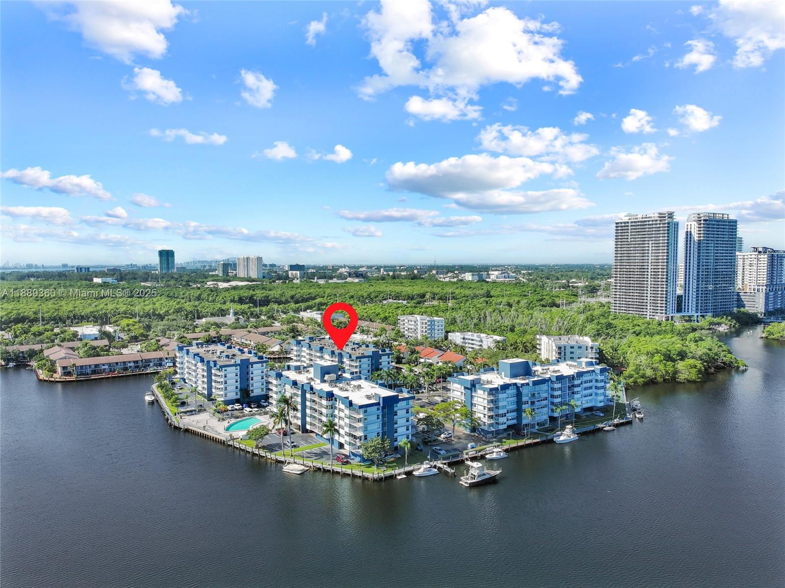 REEF WEST CONDO - Residential
