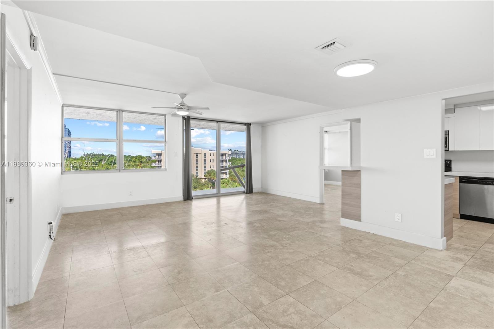 REEF WEST CONDO - Residential