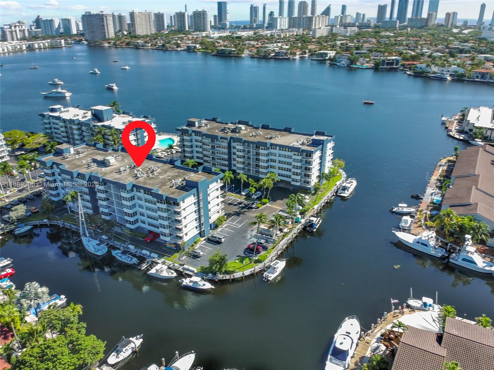 REEF WEST CONDO - Residential