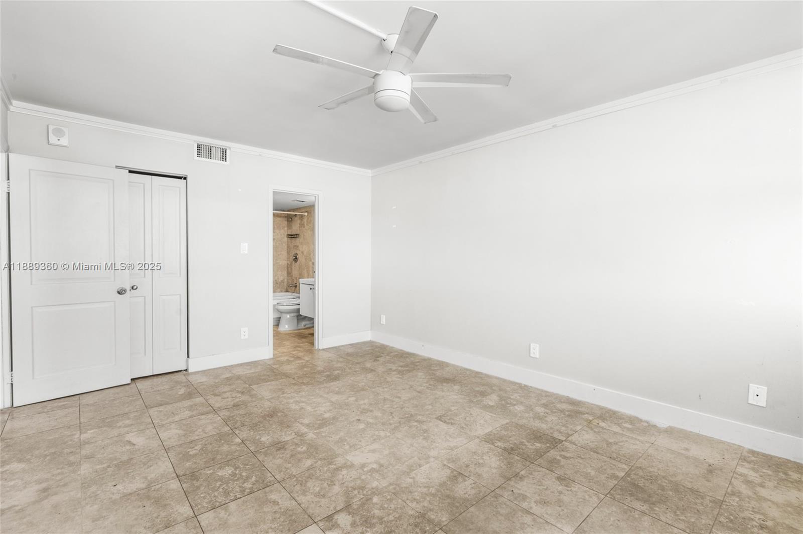 REEF WEST CONDO - Residential