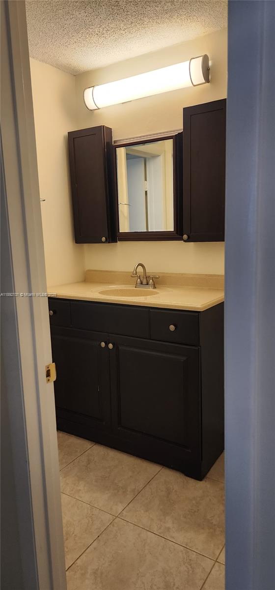 MARGATE VILLAGE PHASE I C - Residential Lease