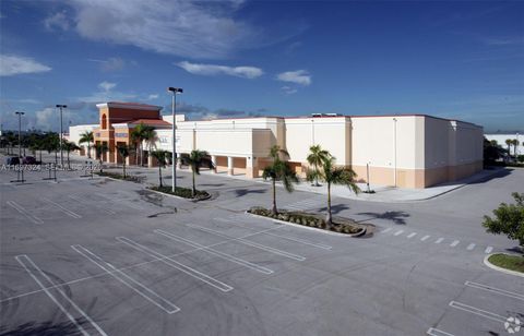 17355 NW 59th Ave Hialeah FL 33015