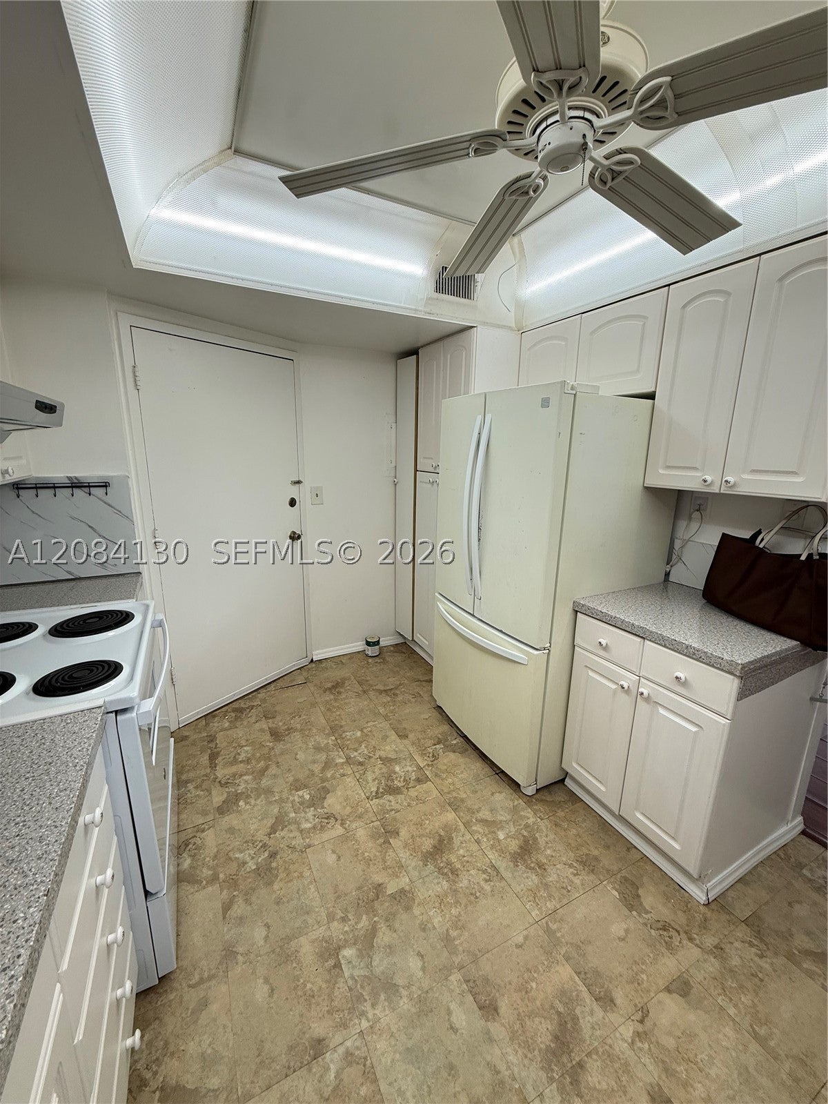 1351 NE Miami Gardens Dr 1425E