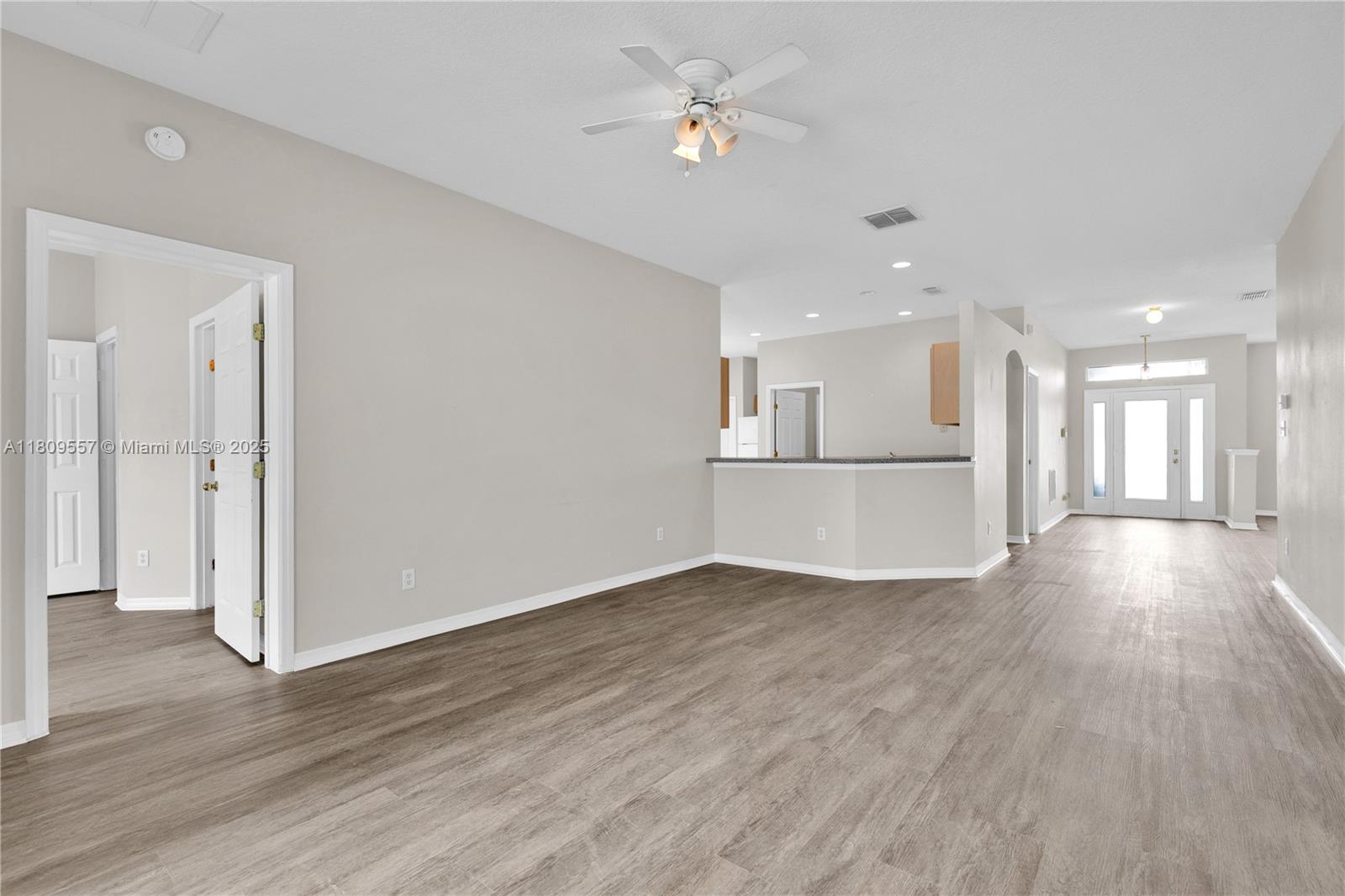 7974 Niagara Falls Ct
