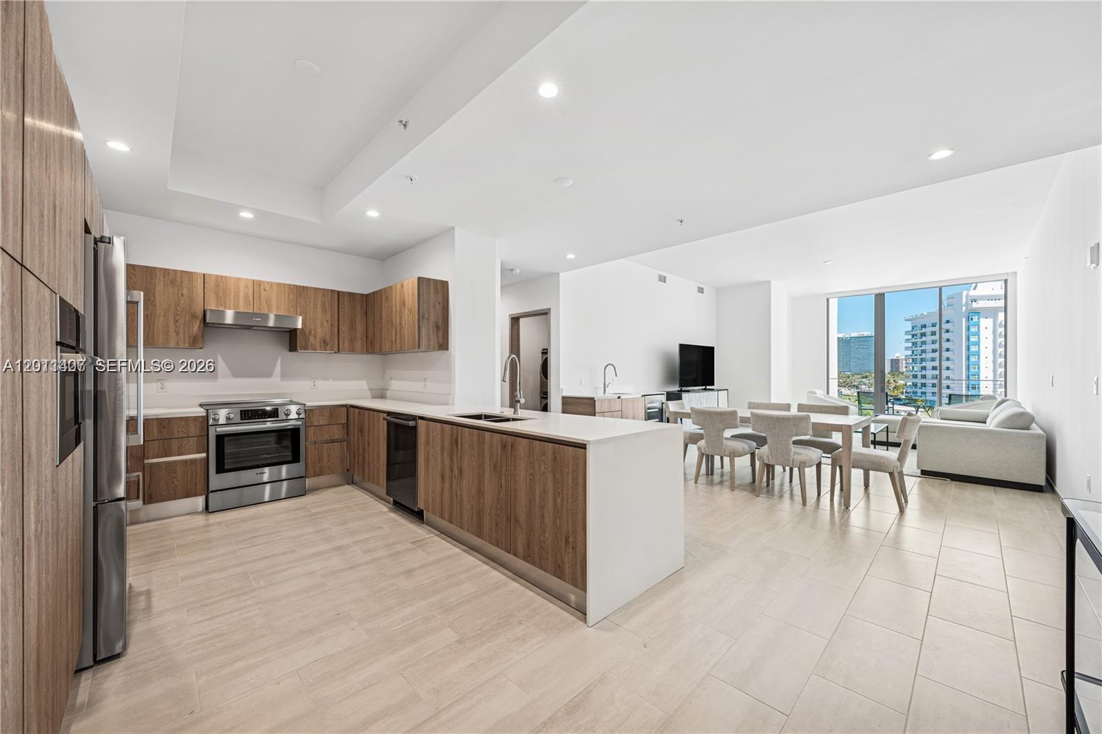 10281 W Bay Harbor Dr PH02
