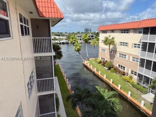 2097 S Ocean Dr 405