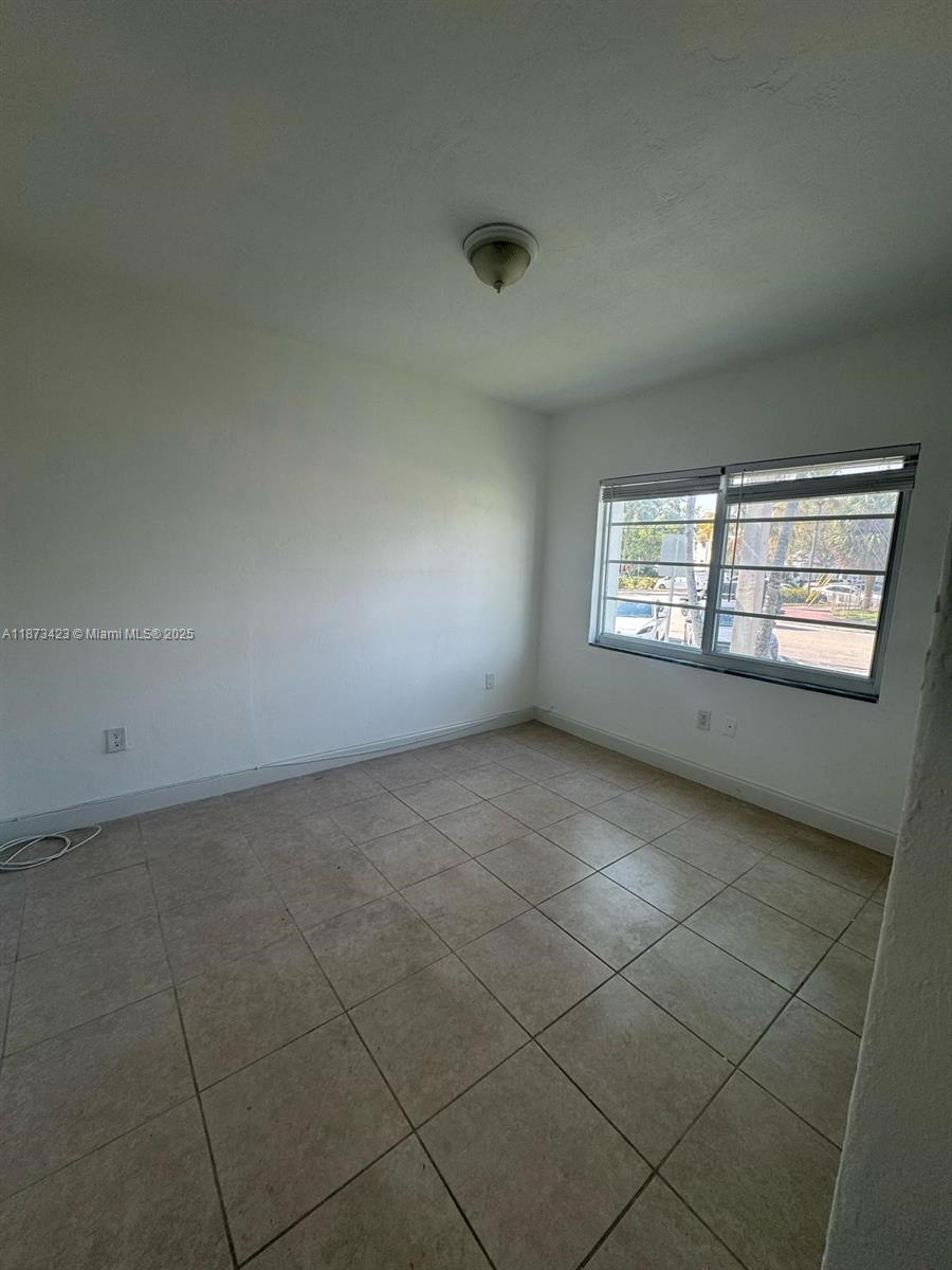 7207 Bay Dr 6
