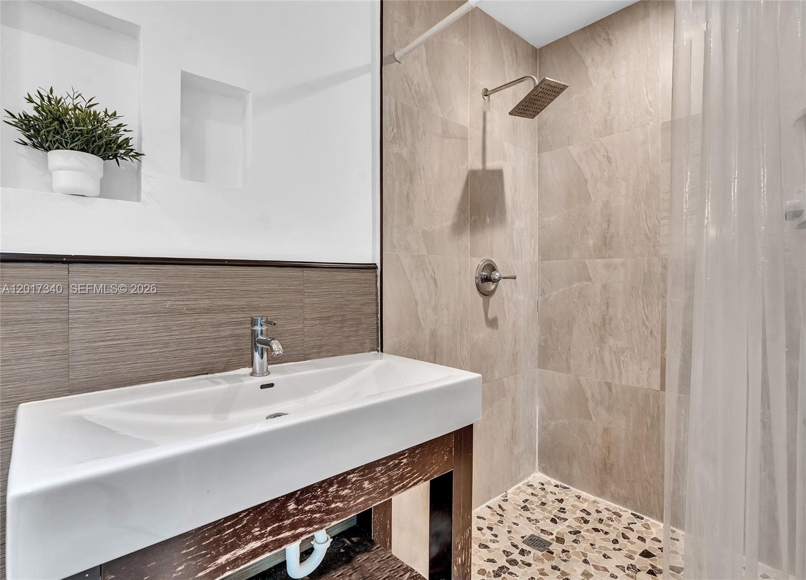 SAN SOUCI ESTATES - Residential