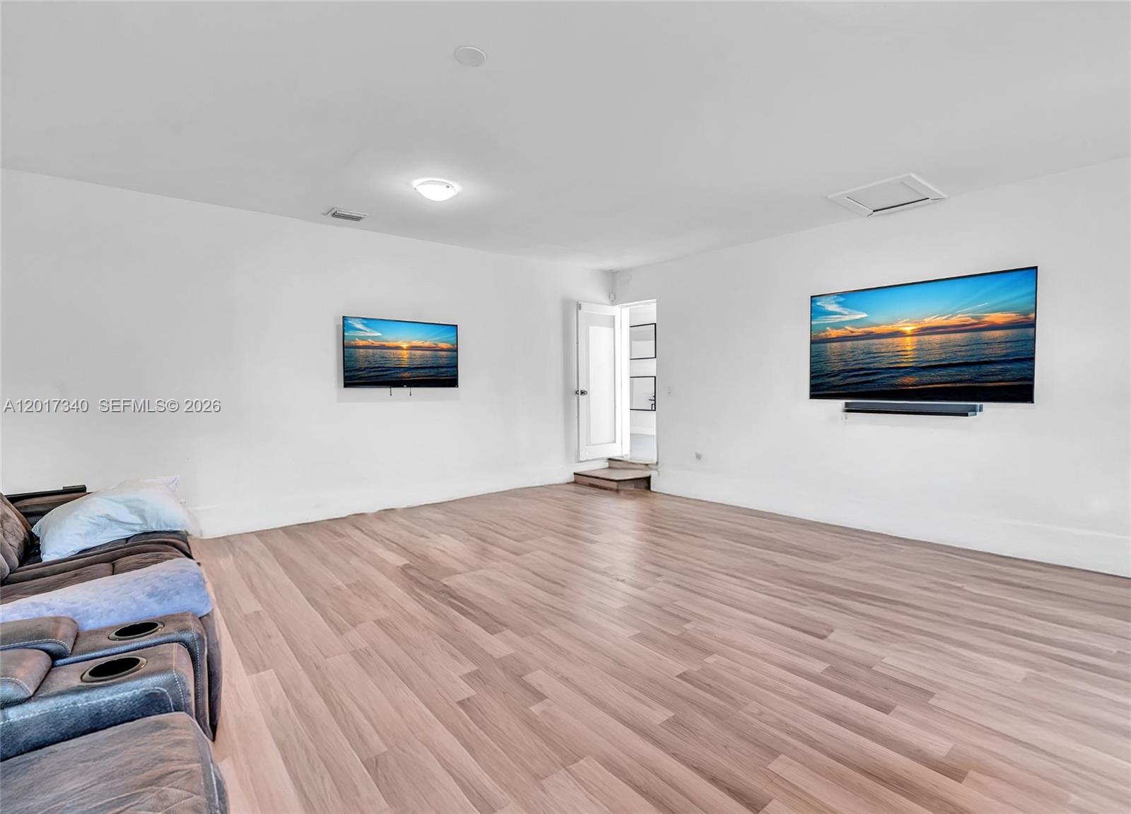 SAN SOUCI ESTATES - Residential