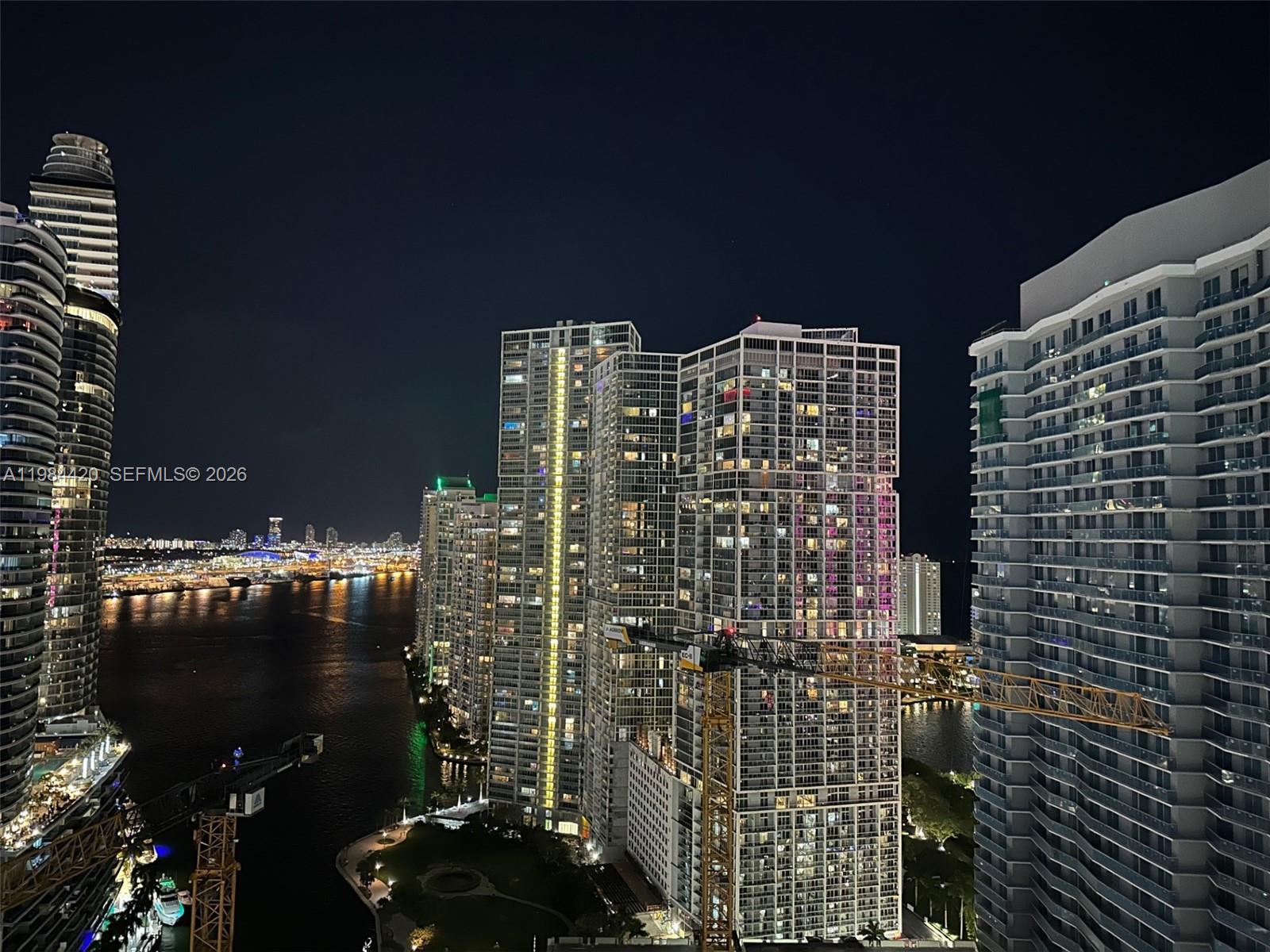 BRICKELL ON THE RIVER N T - Residential