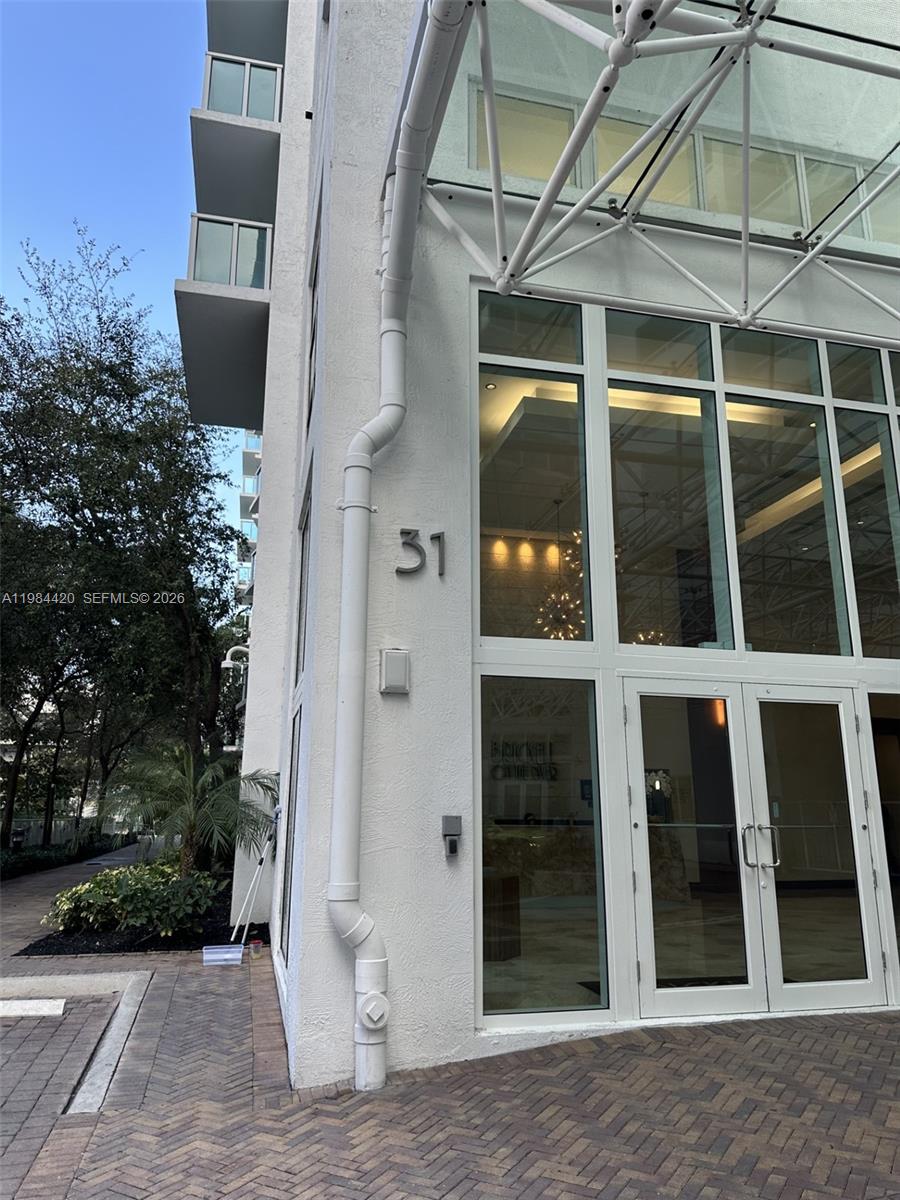 BRICKELL ON THE RIVER N T - Residential