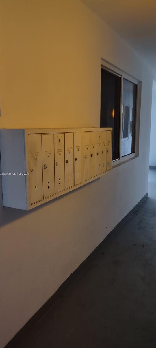 BOULEVARD GARDENS 28-6B - Residential Lease