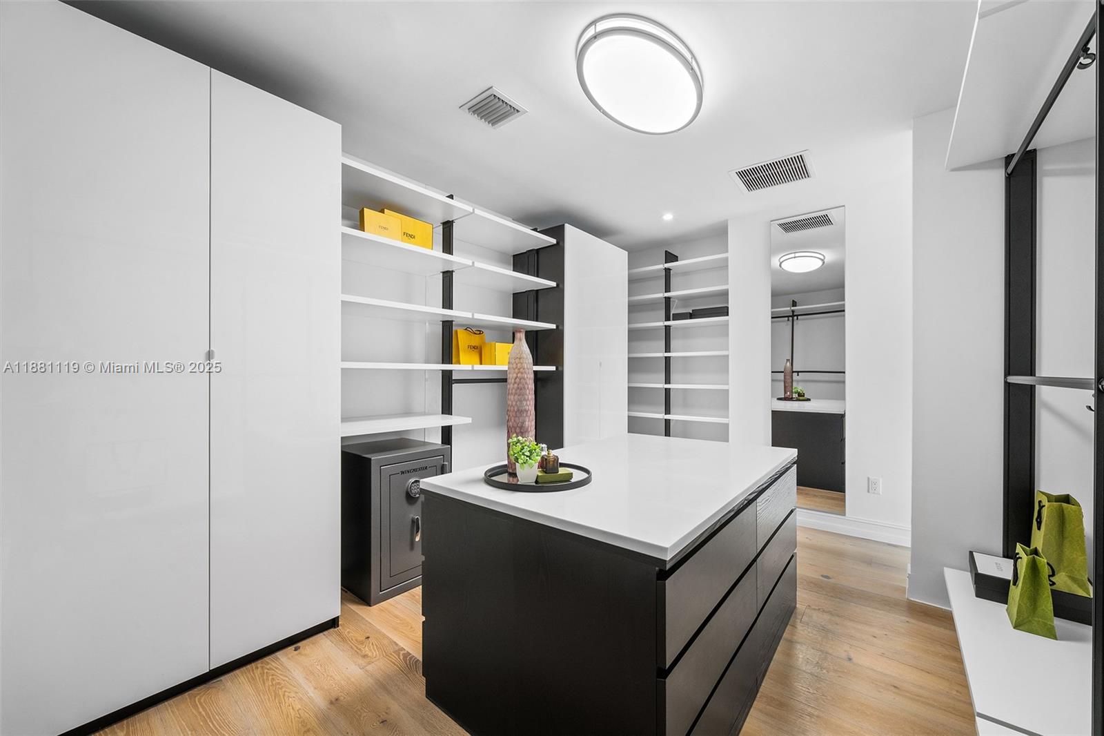 BAY POINT - Residential