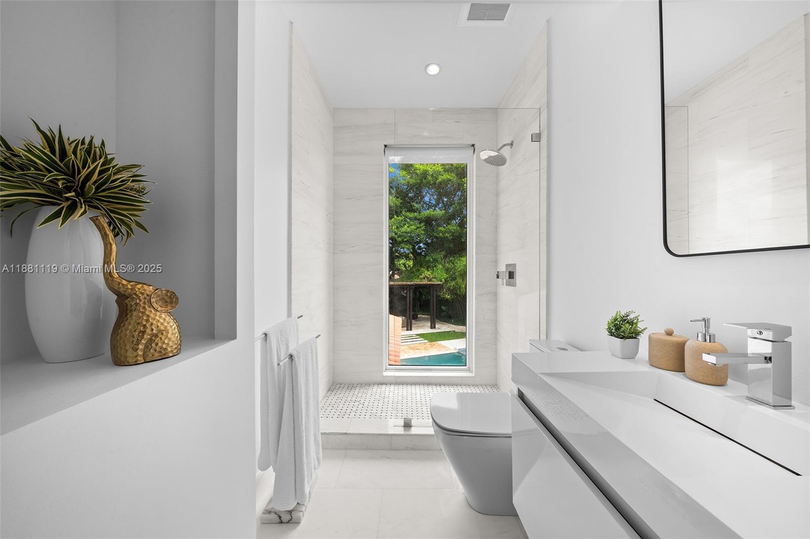 BAY POINT - Residential
