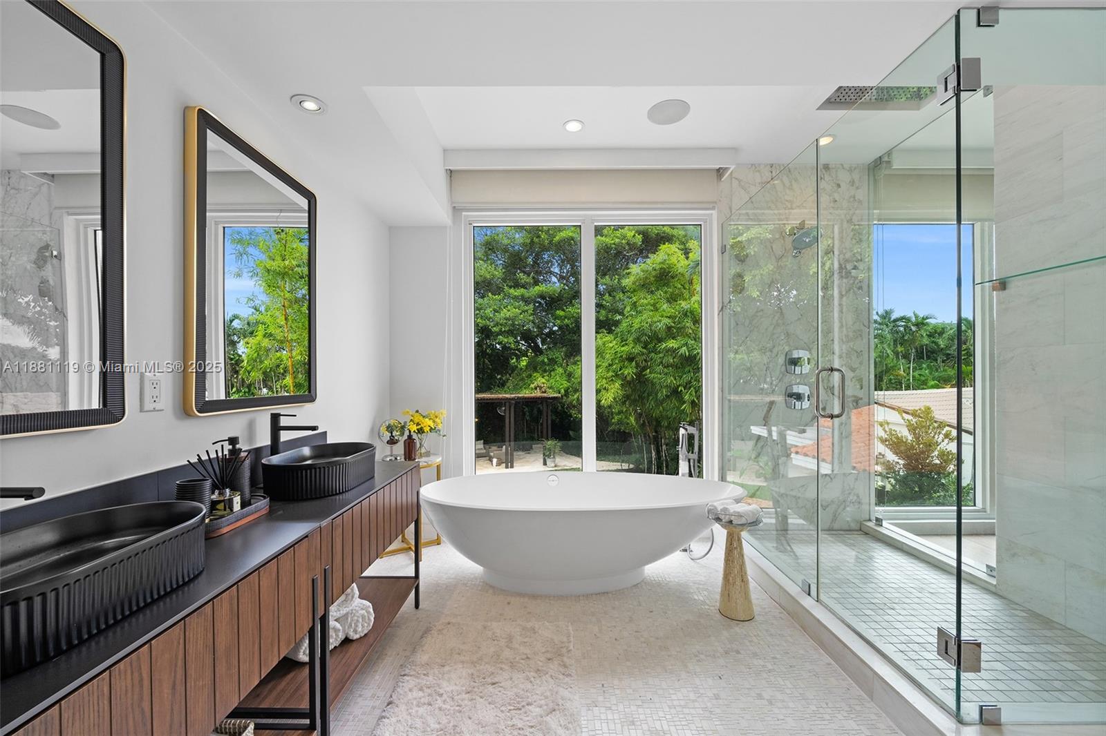 BAY POINT - Residential