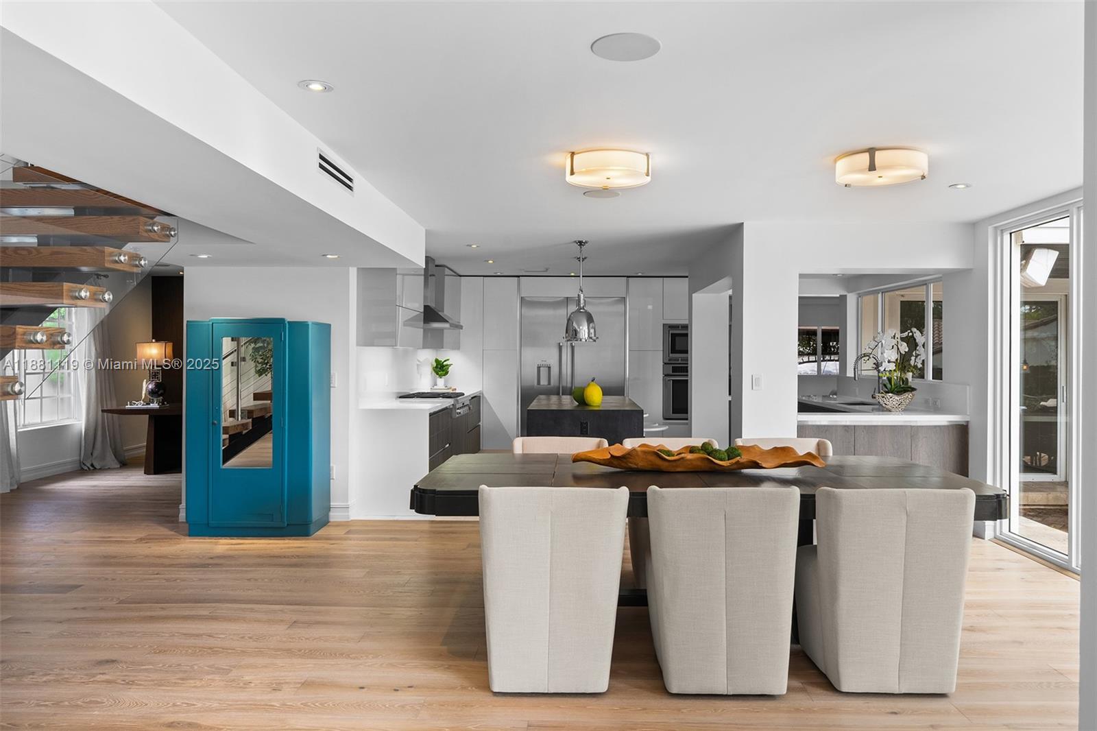 BAY POINT - Residential