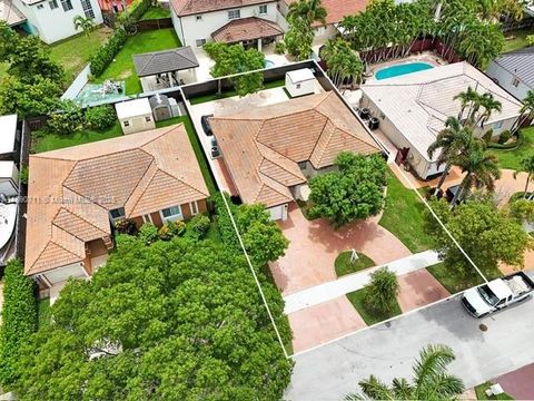 Photo of 16817 NW 91st Ct, Miami Lakes, FL 33018 (MLS # A11890711)