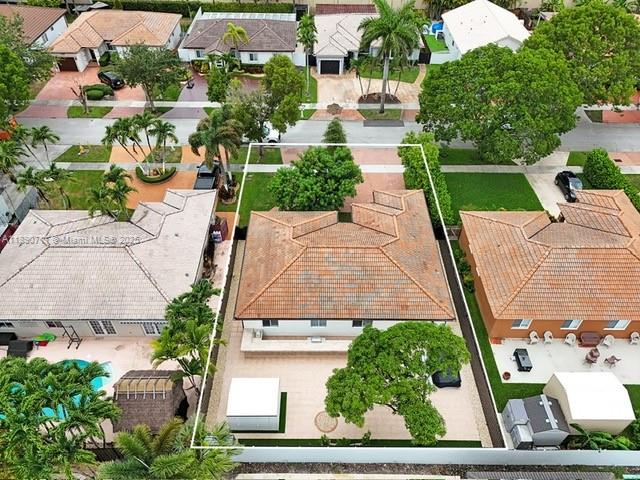 GENESIS OAK GARDENS - Residential