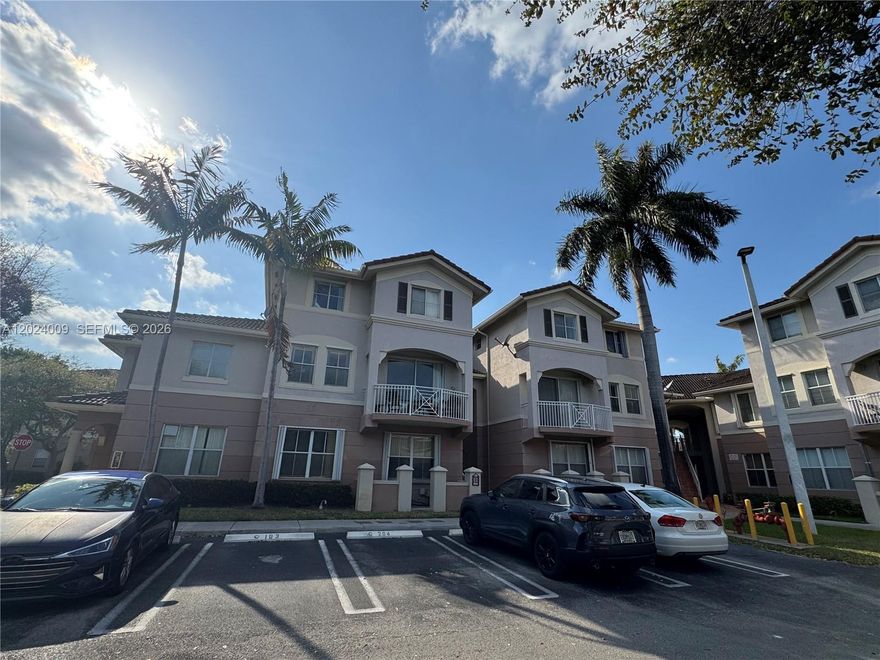 Beautifully renovated 2-story townhouse-style condo in the highly desirable Century Park community! This spacious unit features modern bathrooms, stainless steel appliances, fresh paint, in-unit washer and dryer, and assigned parking. Enjoy resort-style amenities including 24-hour security, 3 community pools, gym, and clubhouse. Prime central location just minutes from major highways, expressways, universities, shopping malls, restaurants, and Miami International Airport. Perfect for both end-users and investors looking for comfort, convenience, and an excellent Miami location.