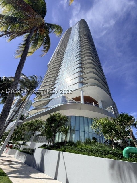 175 SE 25 ROAD 902
