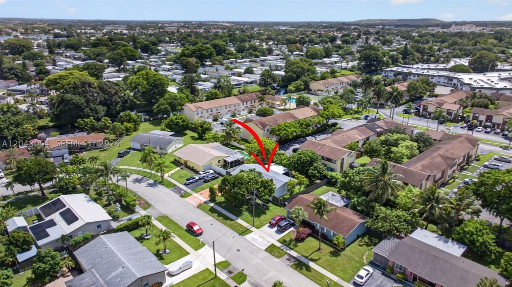 Photo of 2640 NW 67th Ter, Margate, FL 33063 (MLS # A12043054)