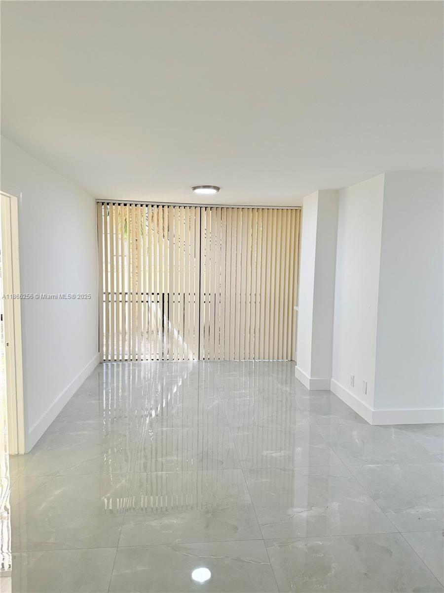16909 N Bay Rd 116