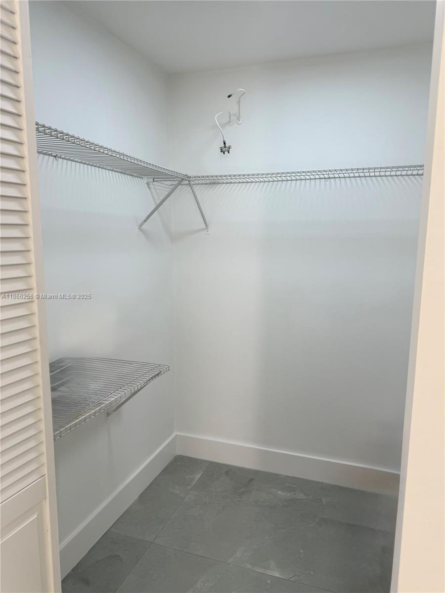 PLAZA OF AMERICAS CONDO P - Residential