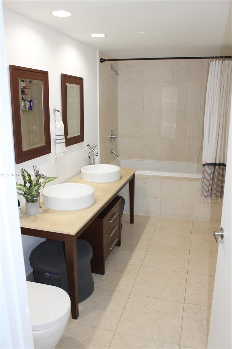 Icon Brickell 03 - Residential Lease