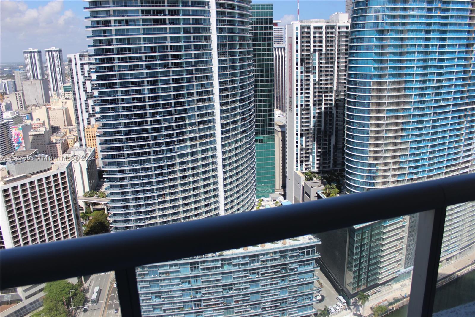 Icon Brickell 03 - Residential Lease