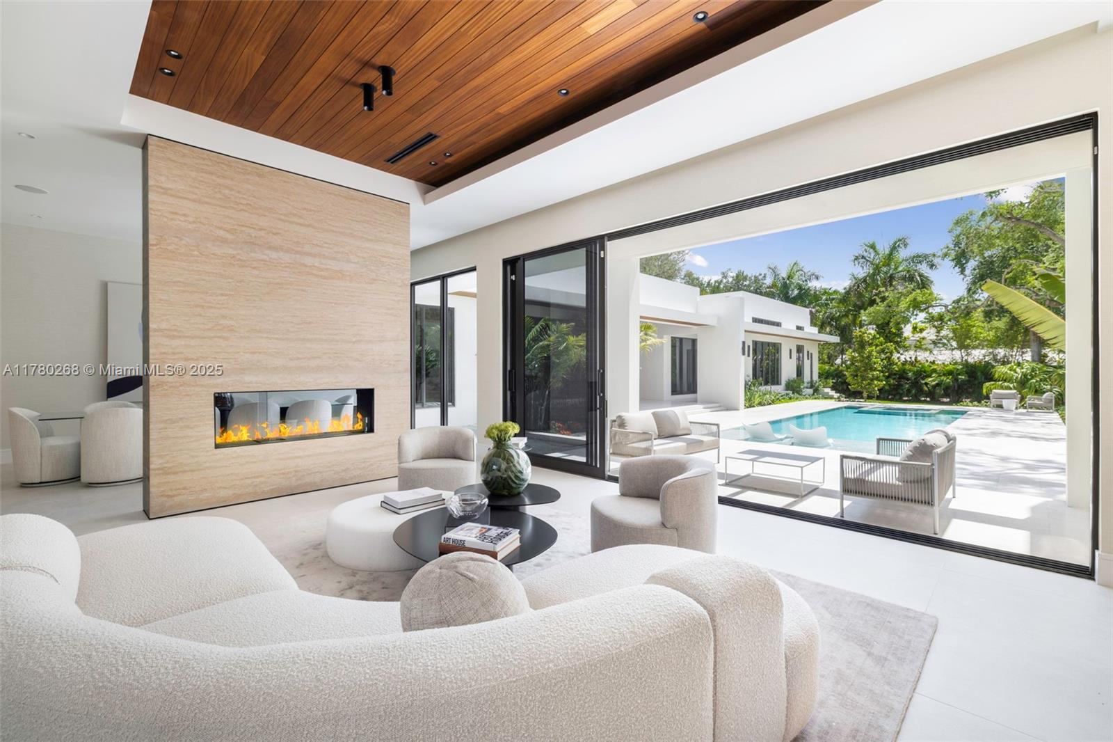 5796 Sw 91 St, Pinecrest, Miami-Dade County, Florida - 7 Bedrooms  
9.5 Bathrooms - 