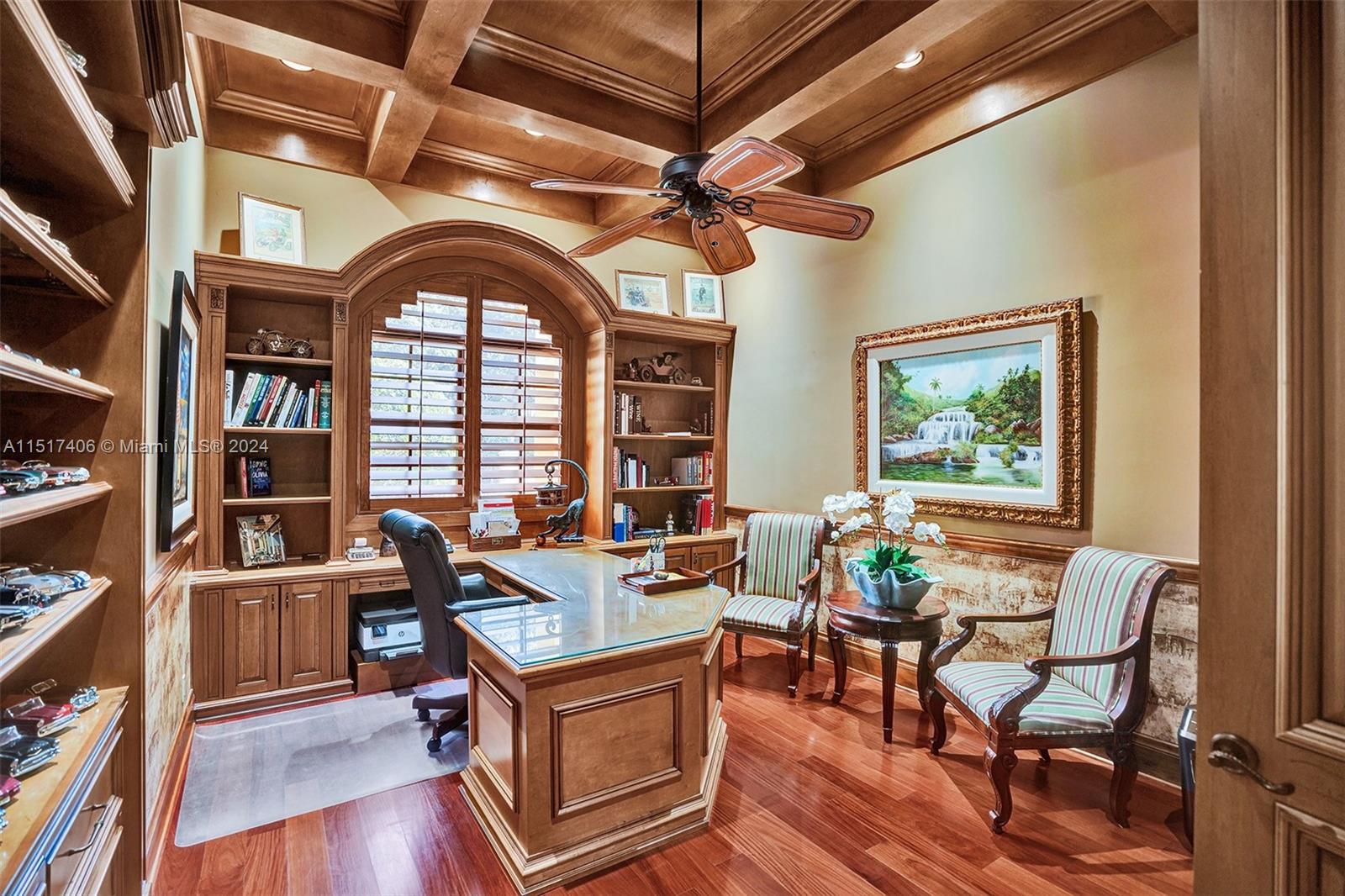 TOWN & RANCH ESTS - Residential