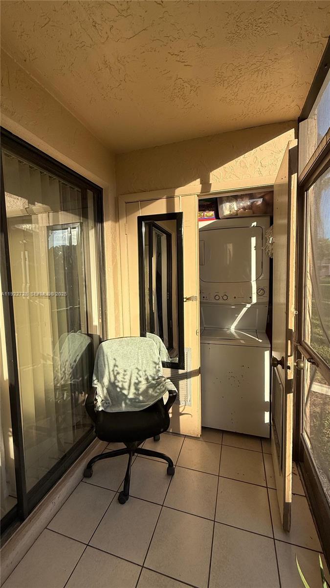 CASA NUEVA CONDO - Residential