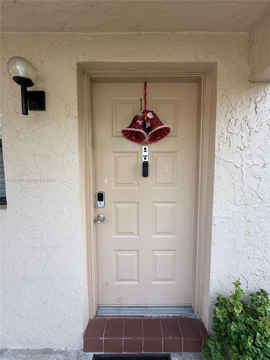 CASA NUEVA CONDO - Residential