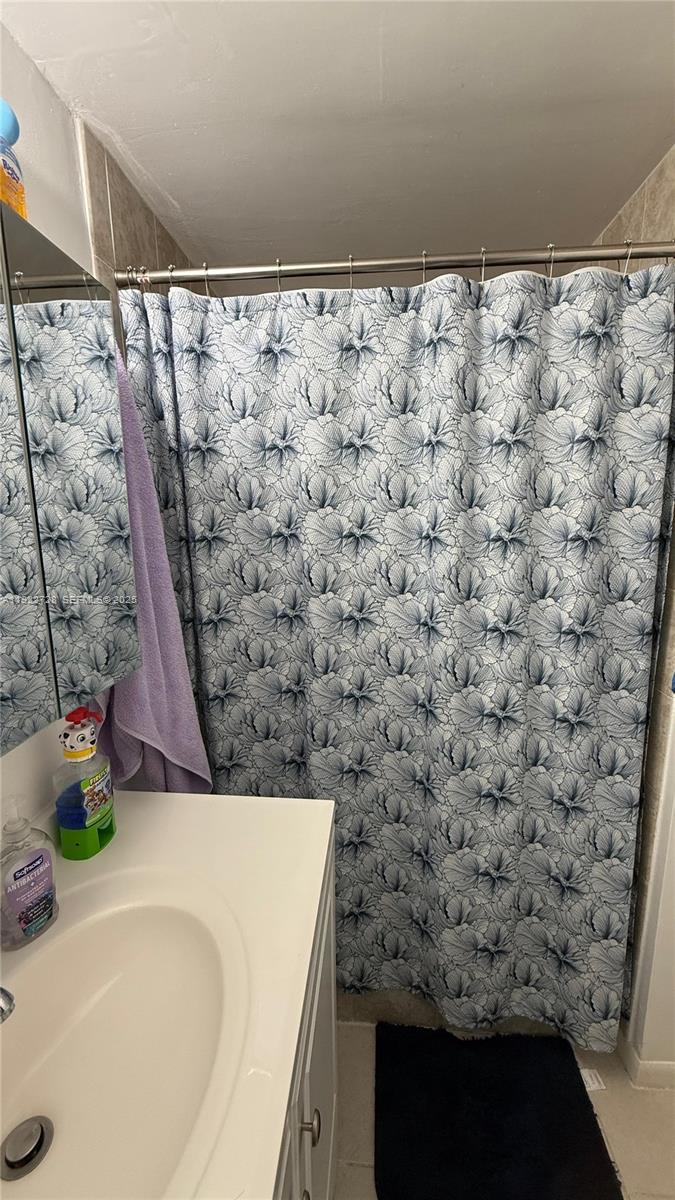 CASA NUEVA CONDO - Residential