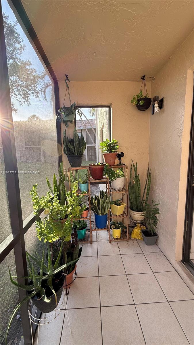 CASA NUEVA CONDO - Residential