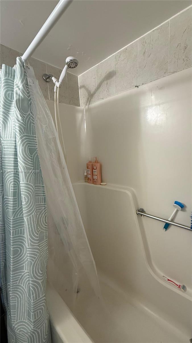 CASA NUEVA CONDO - Residential