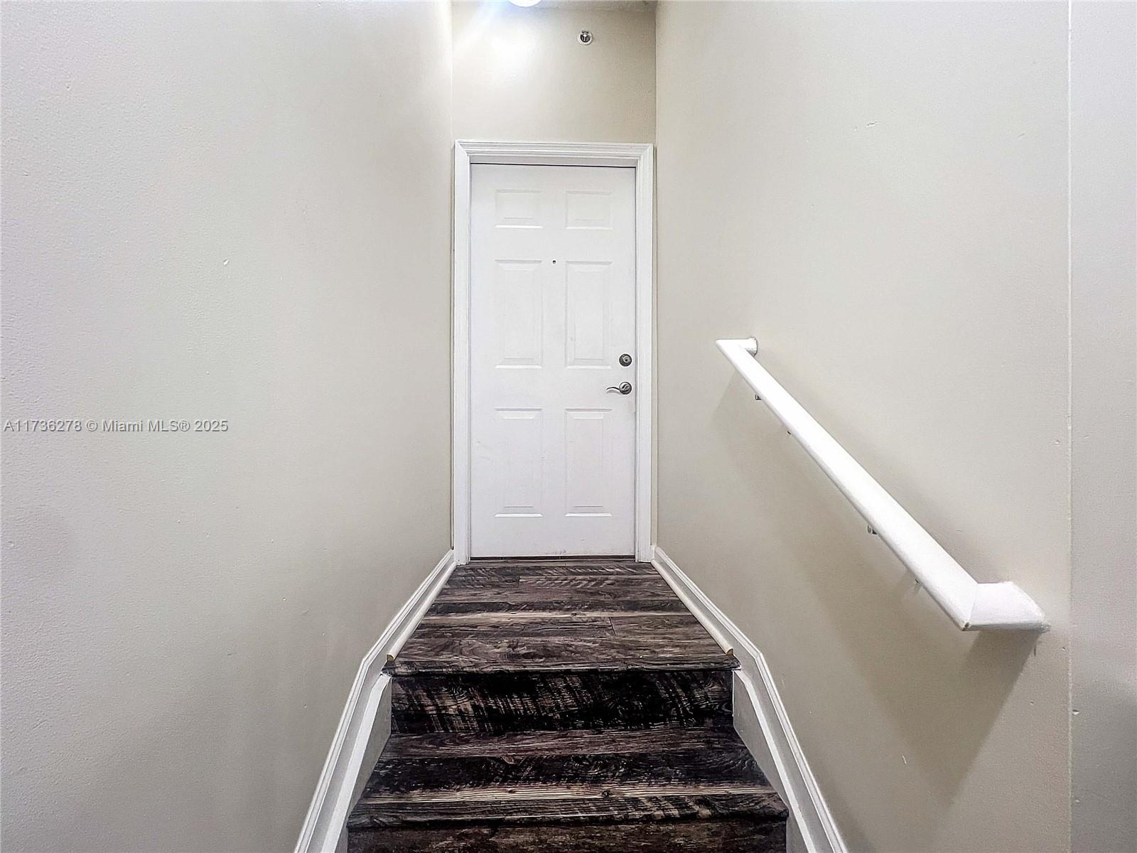 SOMERSET AT ABACOA CONDO - Residential