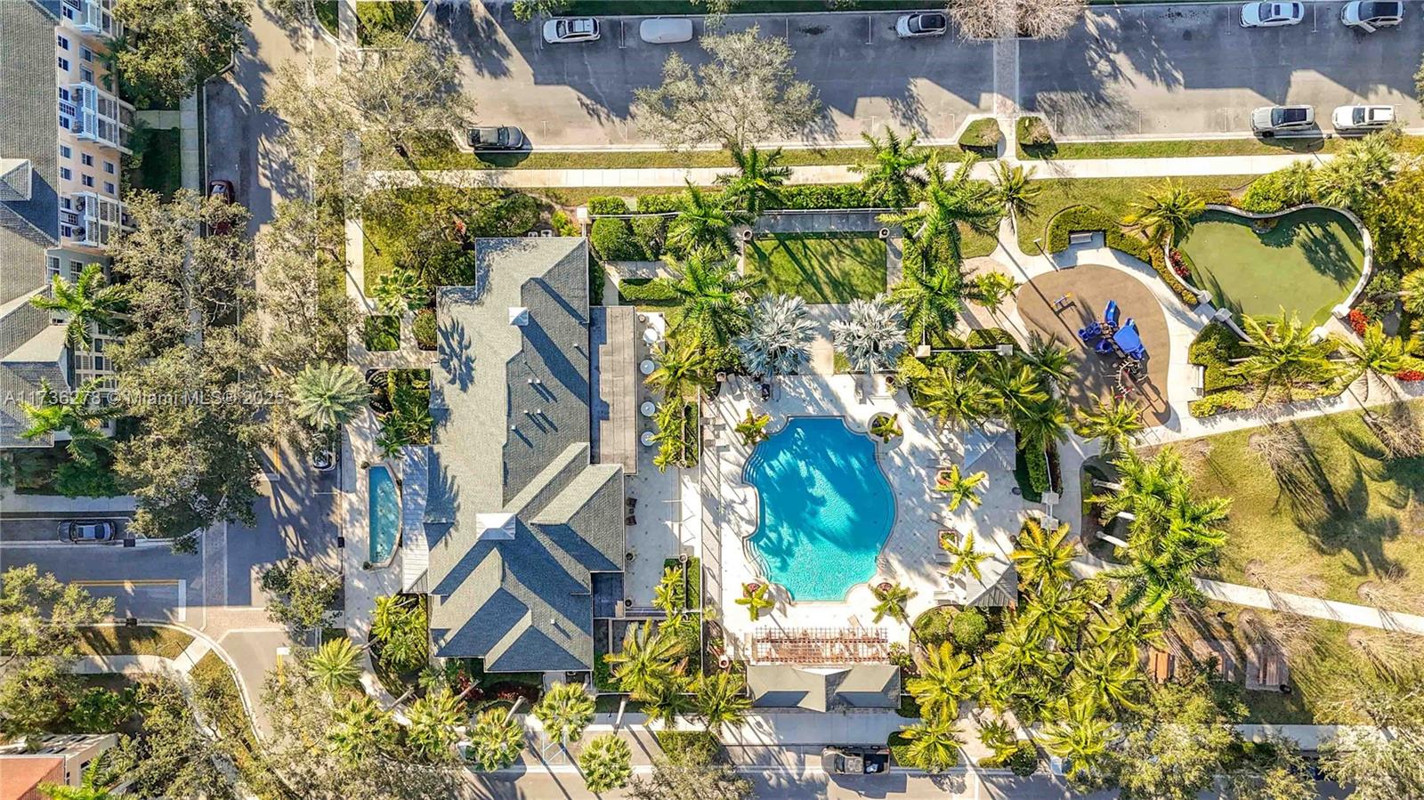 SOMERSET AT ABACOA CONDO - Residential