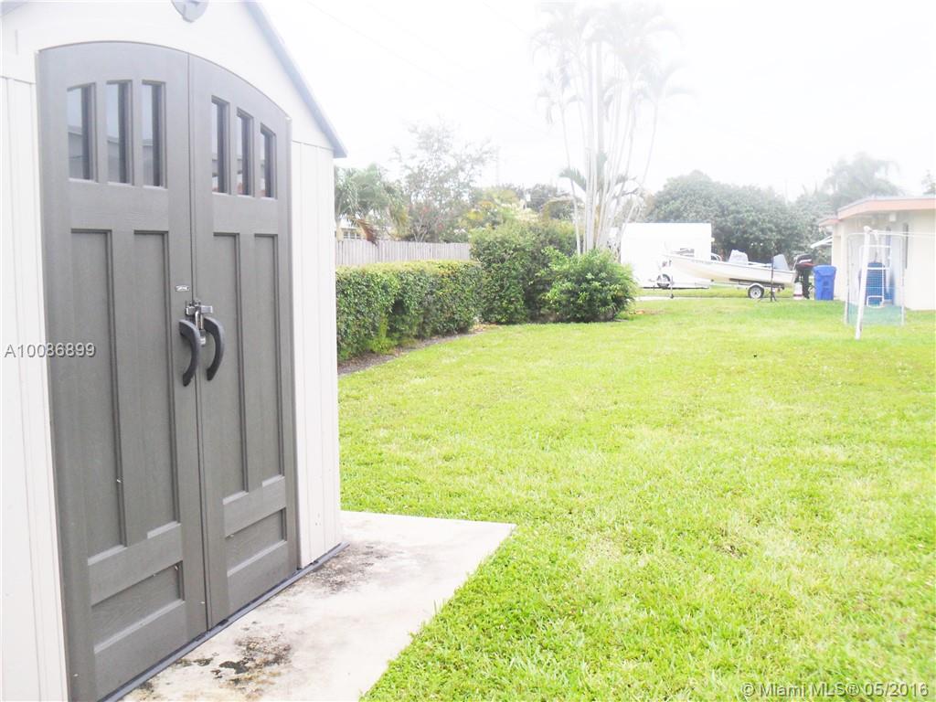 Hollywood Hills 6-22 B - Residential