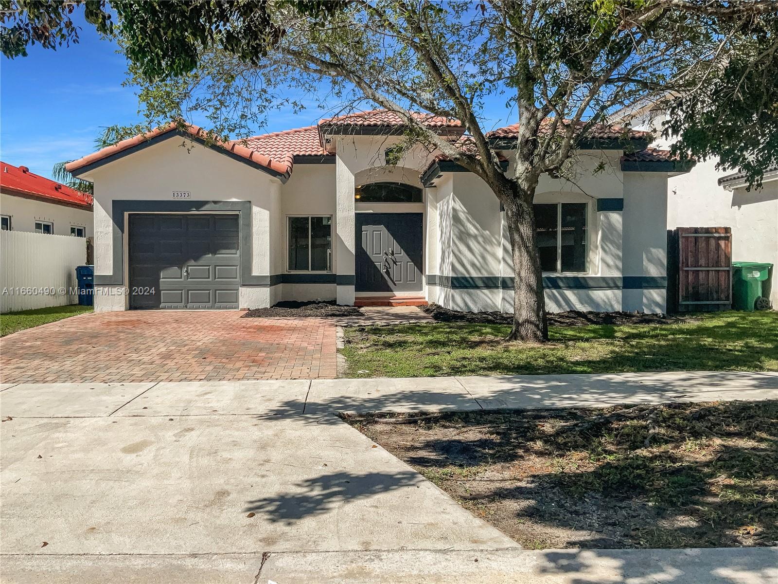 13373 Sw 281st Ter Ter, Homestead, Miami-Dade County, Florida - 3 Bedrooms  
2 Bathrooms - 