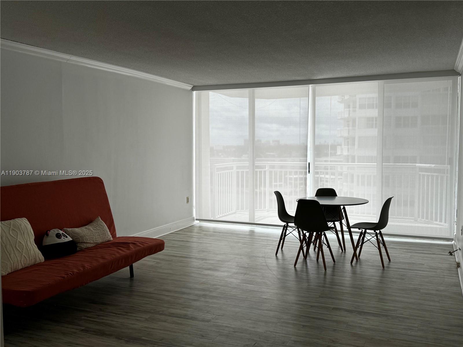 DEL PRADO MARINA - Residential Lease