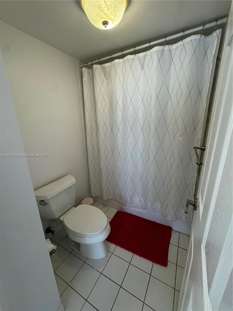 DEL PRADO MARINA - Residential Lease